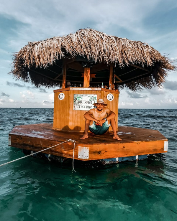 Mr. Hans Tiki Bar en el Paraíso | Tour en San Andrés